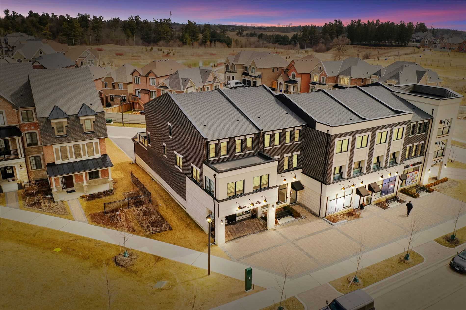 281 Kleinburg Summit Way, Vaughan Sold, N5564241 Condos.ca