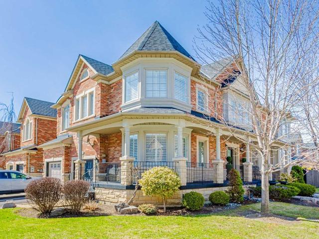 220 Kingsbridge Circ