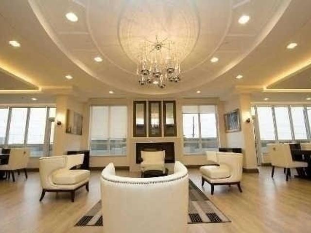 2415 - 7171 Yonge Street St