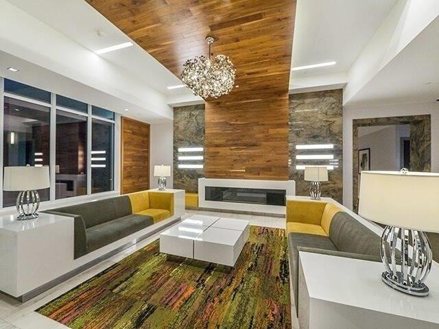 701 - 7890 Bathurst St