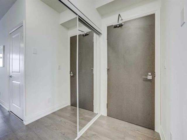 1806 - 3700 Highway 7 Rd W