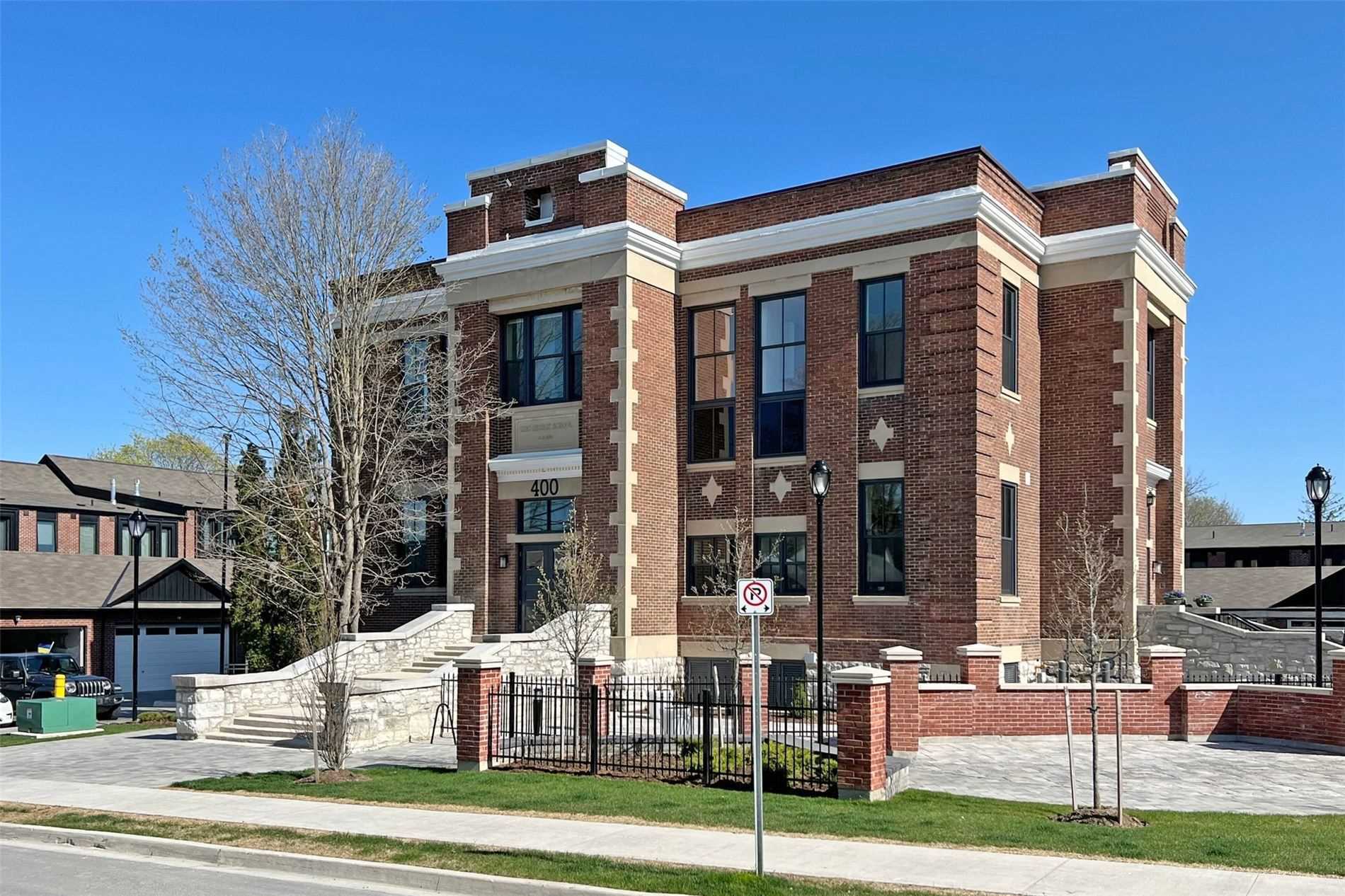 103 400 Park Ave, Newmarket Sold, N5610740 Condos.ca