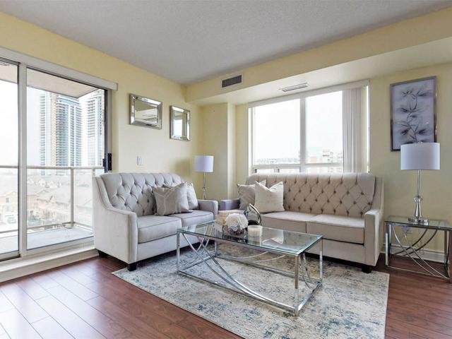 815 - 39 Galleria Pkwy