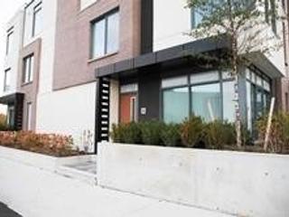 TH35 - 1050 Portage Pkwy