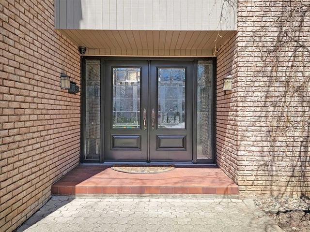 8 Fairway Heights Cres