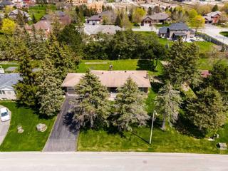 53 Cedarwood Cres