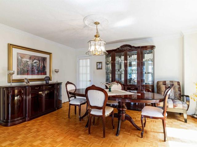 65 Mellings Dr