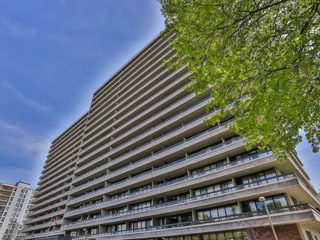 1708 - 8111 Yonge St