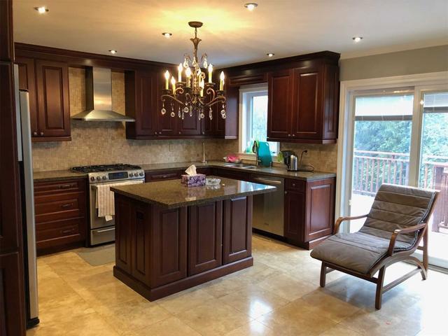 111 Hidden Trail Ave