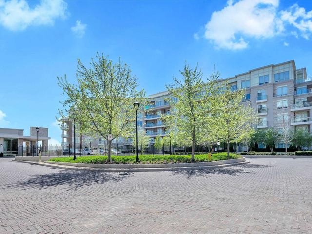 #808 - 9 Stollery Pond Cres