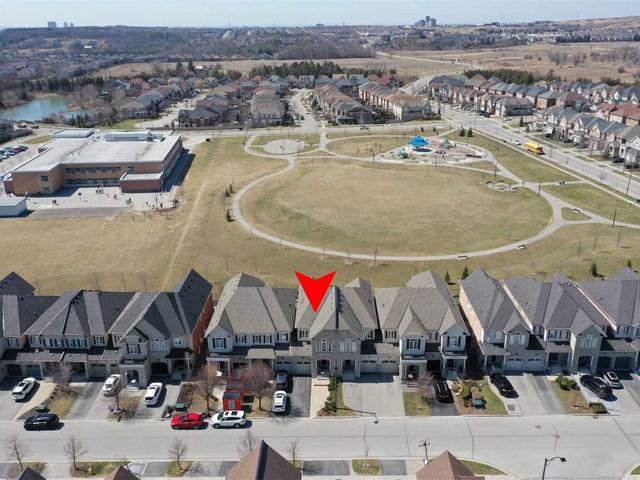 58 Mill River Dr