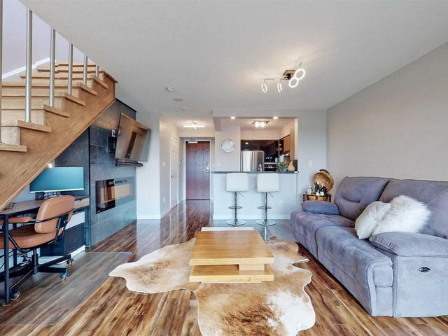 920 - 39 Oneida Cres