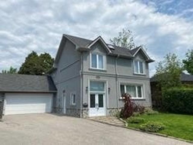 18 Gentry Cres