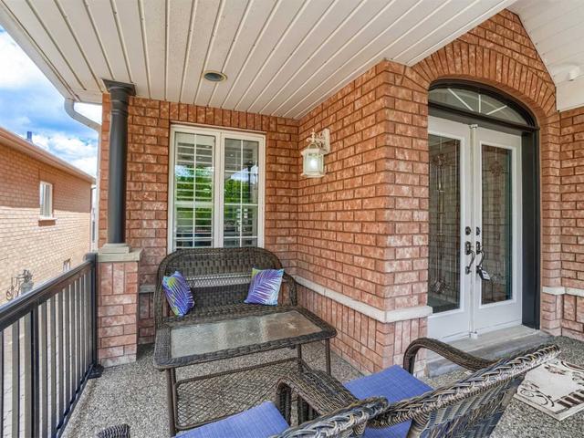 143 Kingly Crest Way