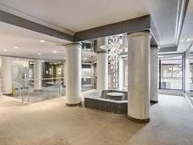 211 - 7460 Bathurst St