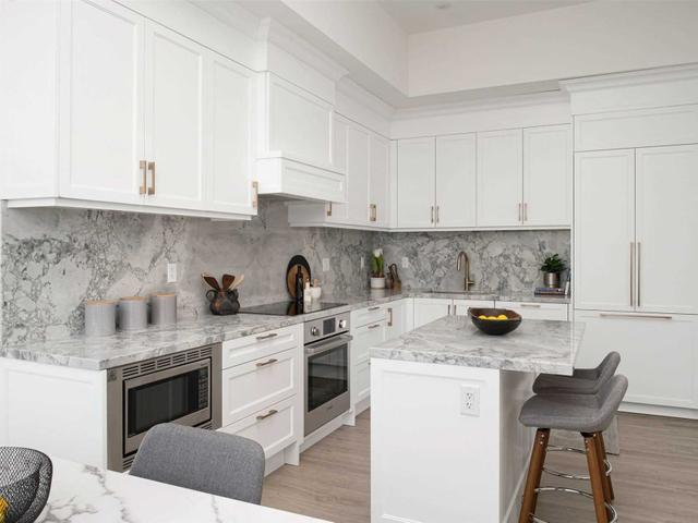 PH03 - 1 Grandview Ave