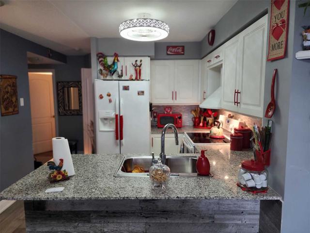 807 - 30 North Park Rd