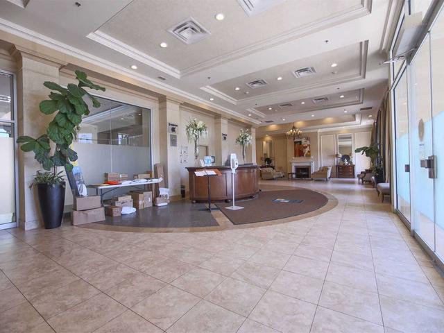 804 - 8 Maison Parc Crt