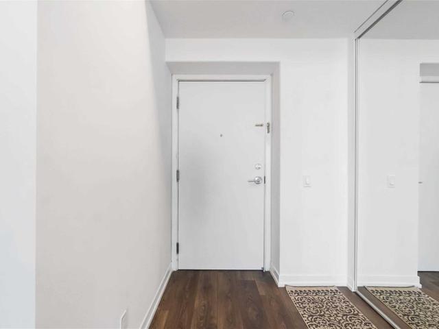 5301 - 950 Portage Pkwy