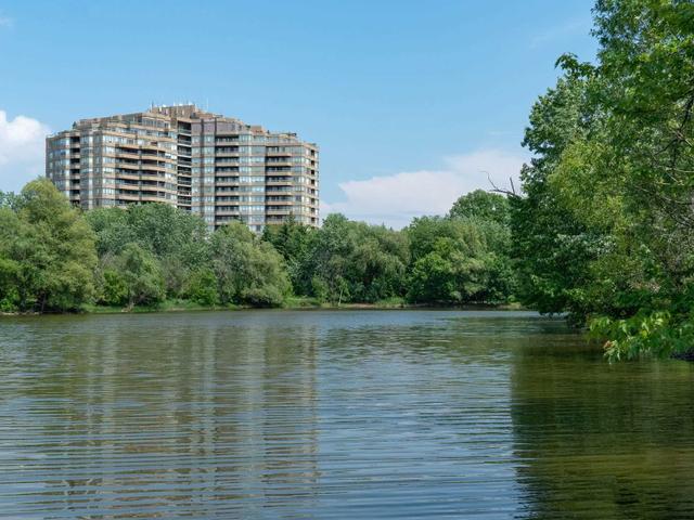 809 - 610 Bullock Dr