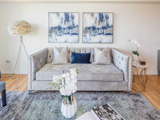 1001 - 40 Harding Blvd W