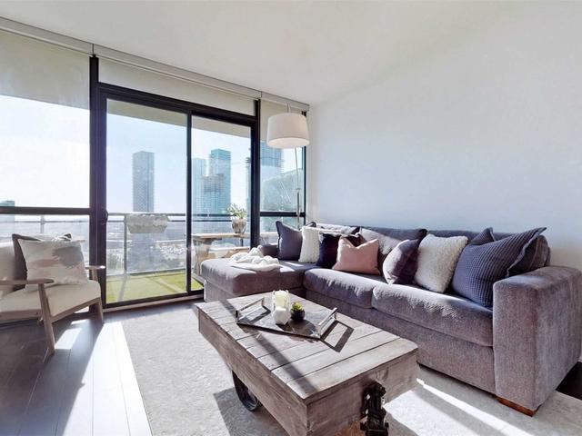 1406 - 2910 Highway 7 W