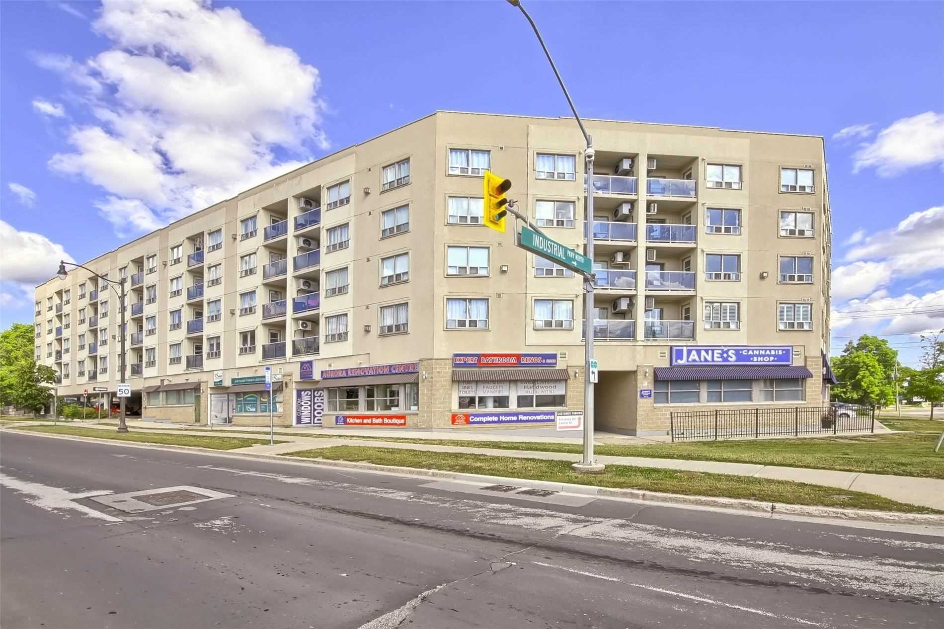 215 160 Wellington St, Aurora Sold, N5690061 Property.ca