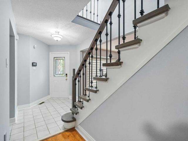 256 Pinewood Dr