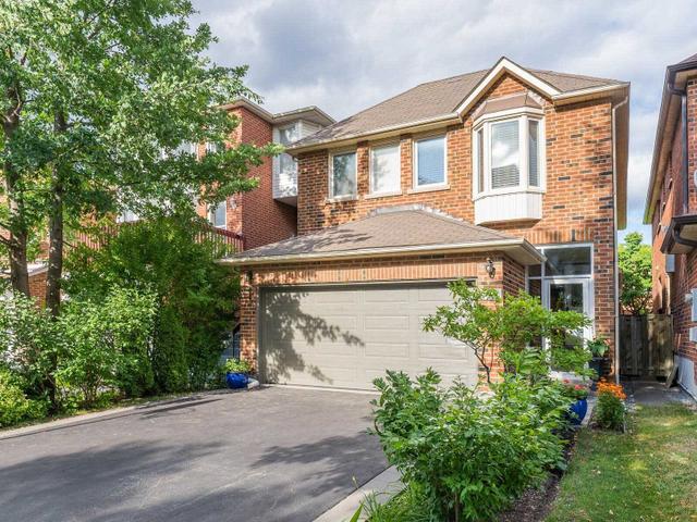 112 Glen Cres
