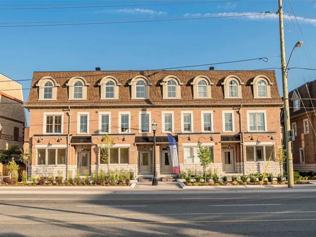 8 - 2265 Major Mackenzie Dr W