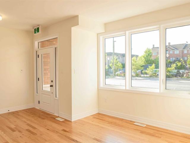 8 - 2265 Major Mackenzie Dr W