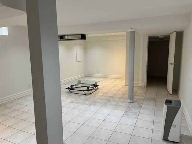 Basemen - 25 Belgrave Sq