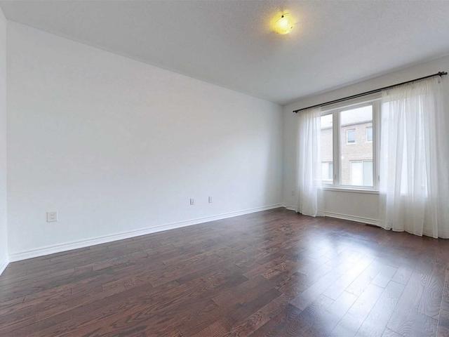 38 Casely Ave