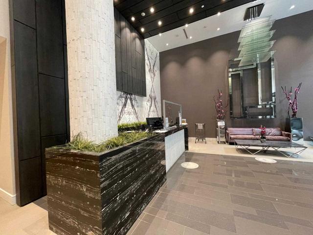 1804 Ne - 9205 Yonge St