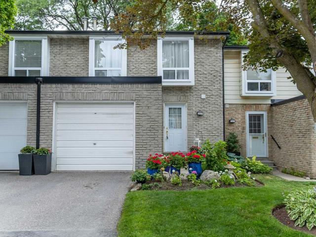 262 Royal Orchard Blvd