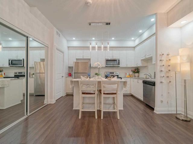 D902 - 5289 Highway 7