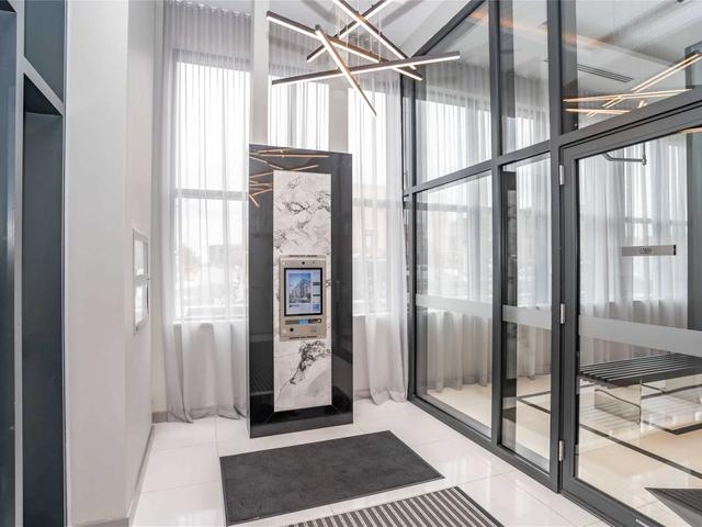 1203 - 100 Eagle Rock Way