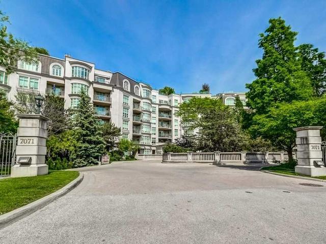 310 - 7071 Bayview Ave