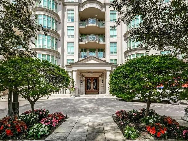 310 - 7071 Bayview Ave