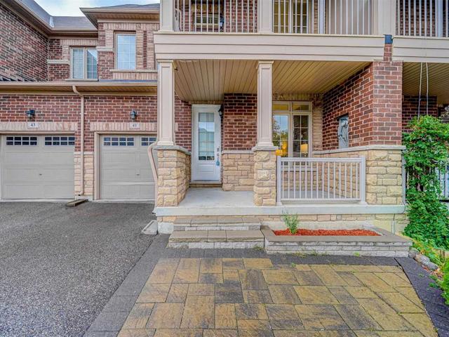 41 William Berczy Blvd