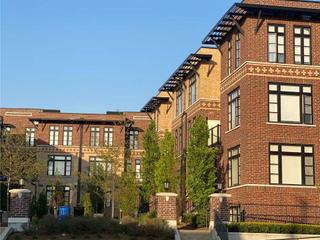 31 - 8169 Kipling Ave