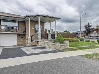 90 Raymond Rd