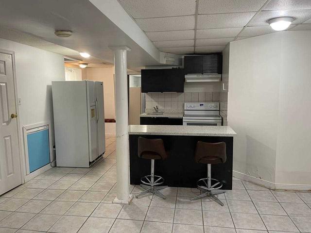 Bsmnt - 151 Kersey Cres