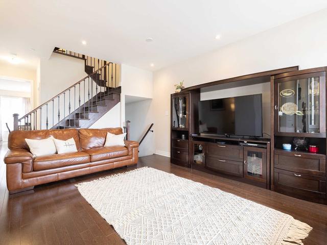 7 - 1331 Major Mackenzie Dr