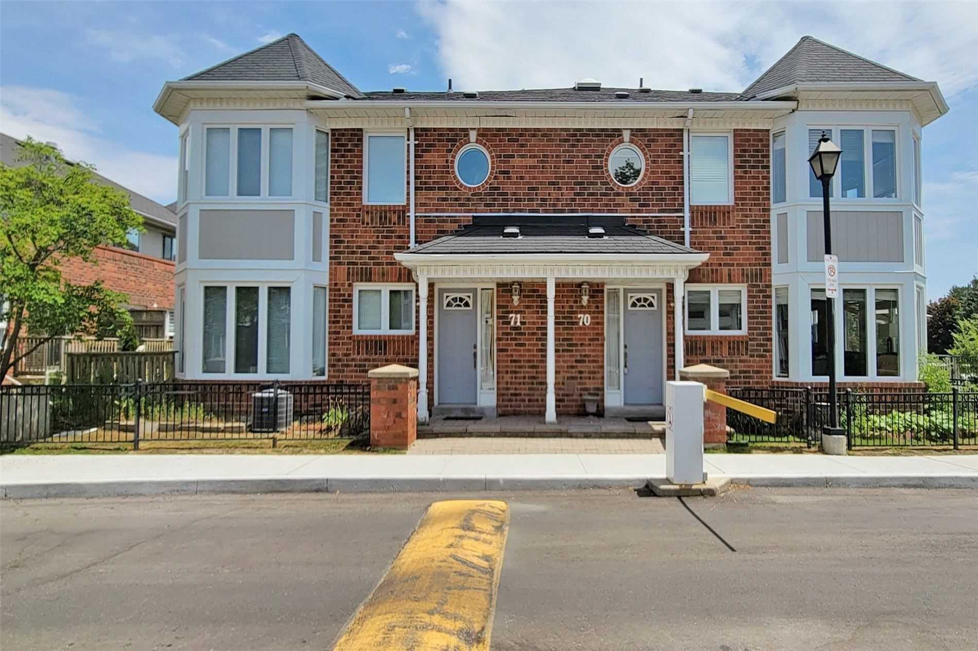 70 18 Clark Ave W, Thornhill Terminated, N5736169 Condos.ca