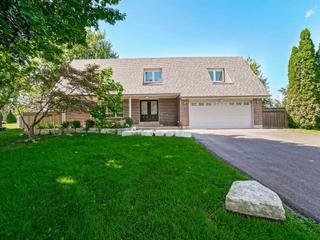 60 Cedarwood Cres