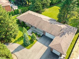 12 Greenside Dr