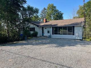 King - 12440 Jane St