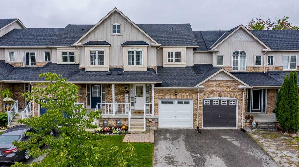 371 King St E, Mount Albert Sold, N5795765 Condos.ca