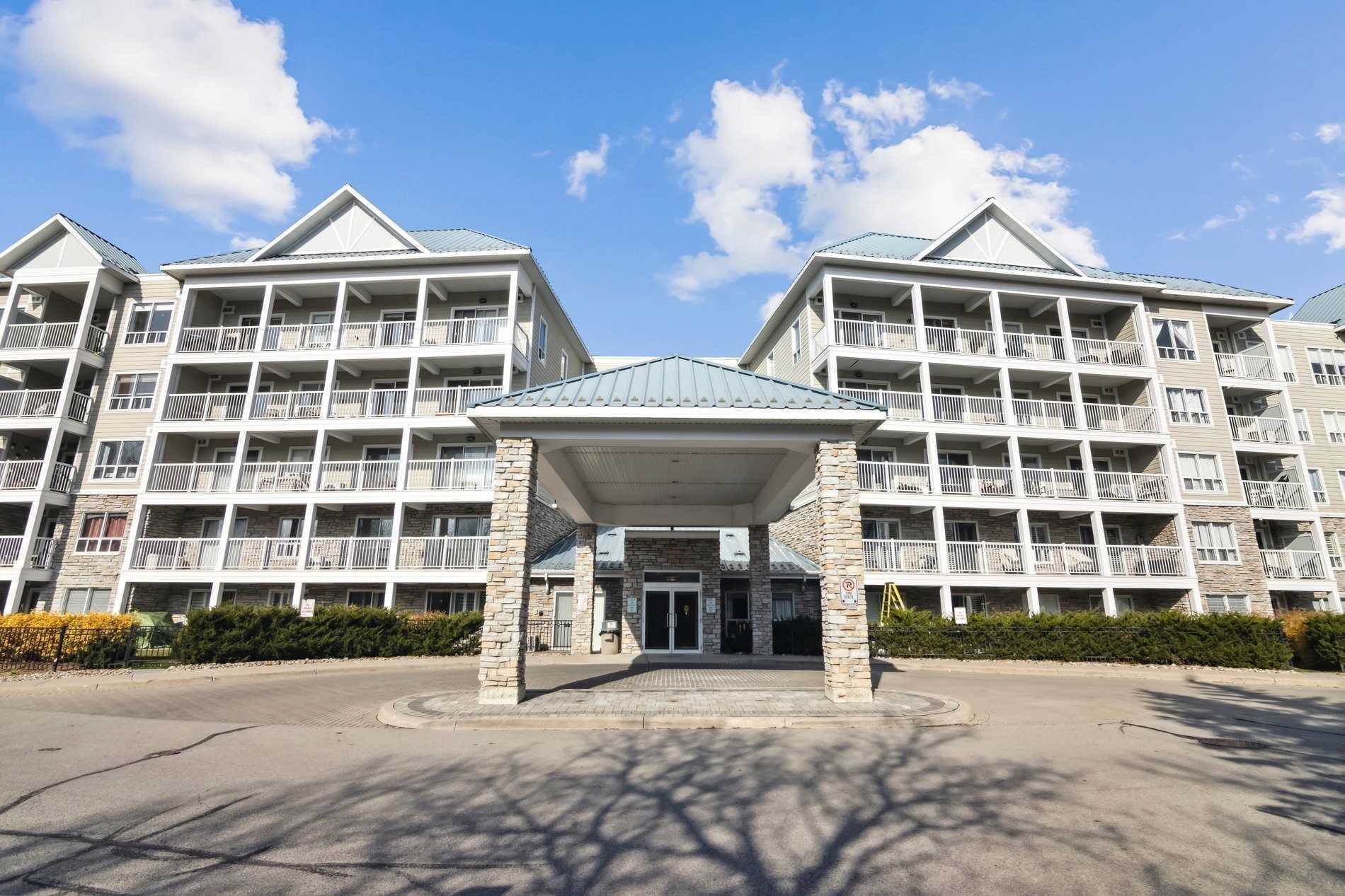 316 900 Bogart Mill Tr, Newmarket Terminated, N5879815 Condos.ca